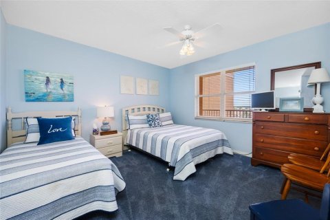 Condominio en venta en North Redington Beach, Florida, 2 dormitorios, 124.49 m2 № 2207548 - foto 15