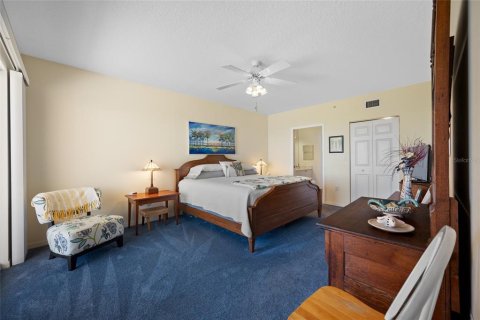 Condominio en venta en North Redington Beach, Florida, 2 dormitorios, 124.49 m2 № 2207548 - foto 11