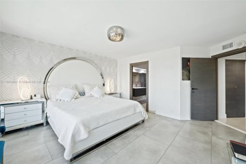 Condominio en venta en Aventura, Florida, 3 dormitorios, 159.23 m2 № 1962281 - foto 7