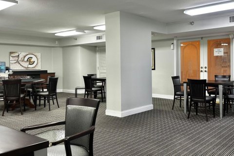 Condominio en venta en Aventura, Florida, 3 dormitorios, 159.23 m2 № 1962281 - foto 28