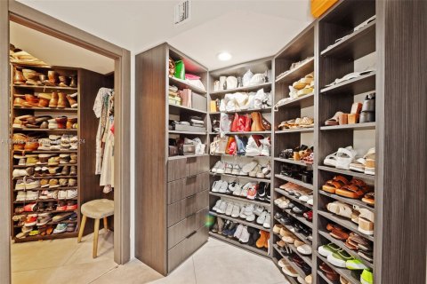 Condominio en venta en Aventura, Florida, 3 dormitorios, 159.23 m2 № 1962281 - foto 25