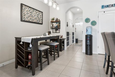 Touwnhouse à vendre à Odessa, Floride: 3 chambres, 155.43 m2 № 2416329 - photo 5