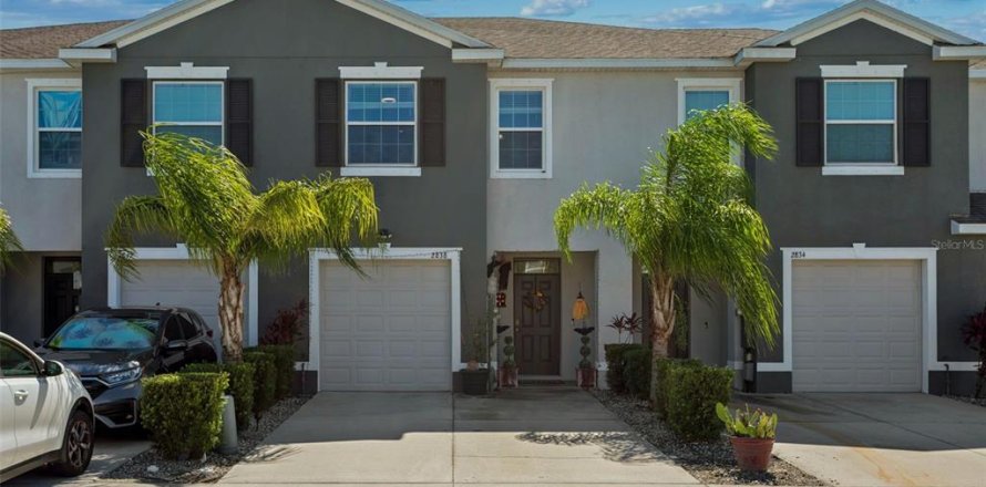 Touwnhouse à Odessa, Floride 3 chambres, 155.43 m2 № 2416329