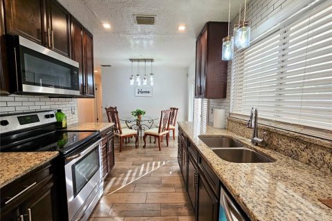 Casa en venta en Winter Springs, Florida, 4 dormitorios, 124.86 m2 № 2267027 - foto 13
