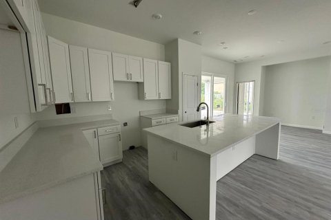 Купить виллу или дом в Киссимми, Флорида 7 комнат, 176.51м2, № 1847511 - фото 3