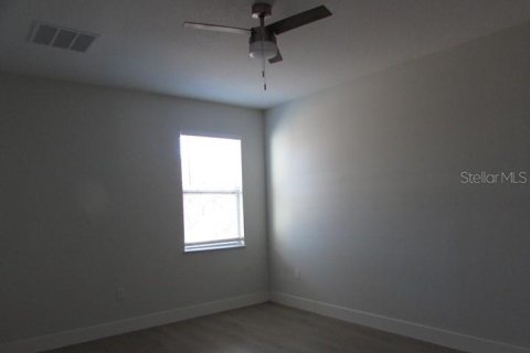 Casa en venta en Ocklawaha, Florida, 4 dormitorios, 154.96 m2 № 2222497 - foto 6