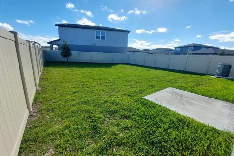 Villa ou maison à louer à Zephyrhills, Floride: 3 chambres, 137.77 m2 № 2107489 - photo 9