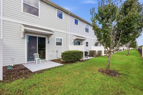 Touwnhouse à vendre à Kissimmee, Floride: 3 chambres, 166.95 m2 № 2415219 - photo 5