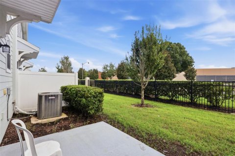 Touwnhouse à vendre à Kissimmee, Floride: 3 chambres, 166.95 m2 № 2415219 - photo 7