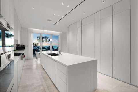 Copropriété à vendre à Miami Beach, Floride: 4 chambres, 528.15 m2 № 1935701 - photo 7