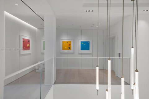 Copropriété à vendre à Miami Beach, Floride: 4 chambres, 528.15 m2 № 1935701 - photo 25