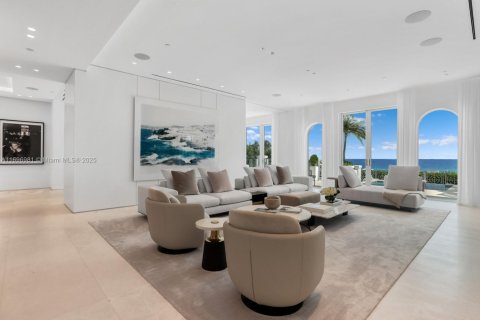 Copropriété à vendre à Miami Beach, Floride: 4 chambres, 528.15 m2 № 1935701 - photo 1