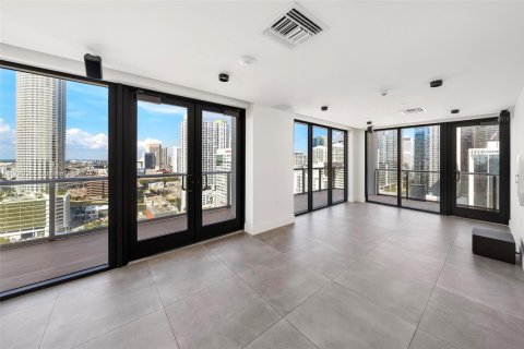 Condominio en venta en Miami, Florida, 37.63 m2 № 1985372 - foto 21