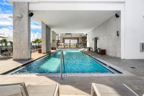 Condominio en venta en Miami, Florida, 37.63 m2 № 1985372 - foto 15