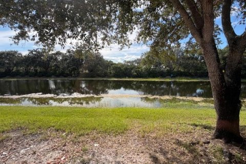 House in Weston, Florida 5 bedrooms, 278.71 sq.m. № 2420848 - photo 16