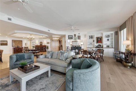 Condo in Redington Beach, Florida, 3 bedrooms  № 1723693 - photo 23