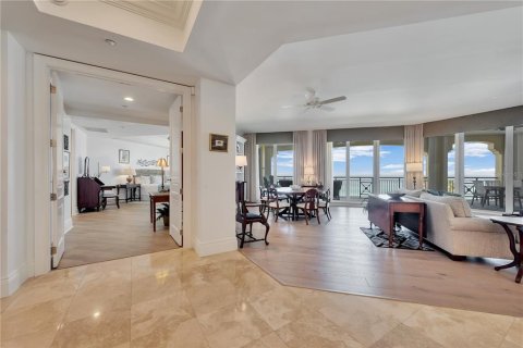 Condo in Redington Beach, Florida, 3 bedrooms  № 1723693 - photo 20