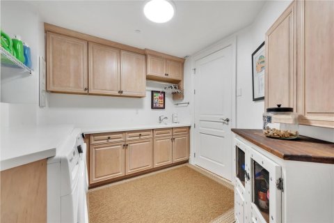 Condo in Redington Beach, Florida, 3 bedrooms  № 1723693 - photo 27