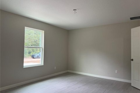 House in Ocala, Florida 3 bedrooms, 114.46 sq.m. № 2400309 - photo 10