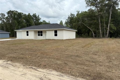 House in Ocala, Florida 3 bedrooms, 114.46 sq.m. № 2400309 - photo 2