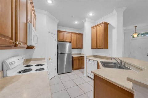 Condominio en venta en Apopka, Florida, 3 dormitorios, 185.62 m2 № 2223176 - foto 16