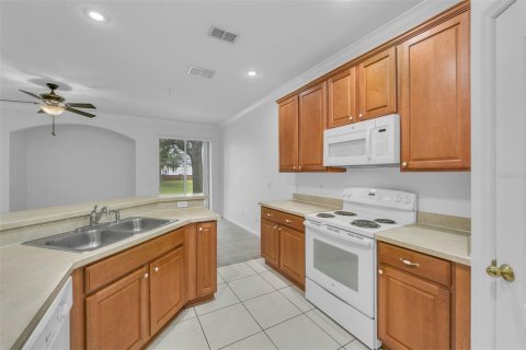 Condominio en venta en Apopka, Florida, 3 dormitorios, 185.62 m2 № 2223176 - foto 17