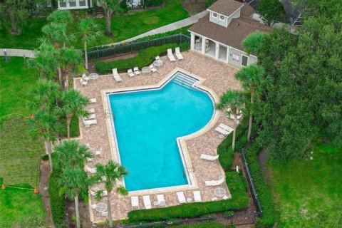Condominio en venta en Apopka, Florida, 3 dormitorios, 185.62 m2 № 2223176 - foto 2