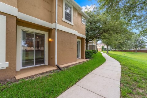 Condominio en venta en Apopka, Florida, 3 dormitorios, 185.62 m2 № 2223176 - foto 8