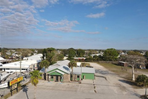 Commercial property in Okeechobee, Florida 629.6 sq.m. № 1625434 - photo 23