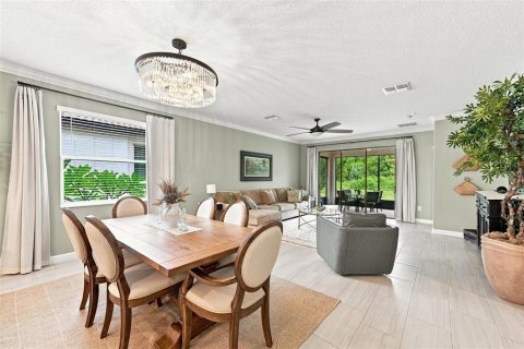 Villa ou maison à vendre à Wimauma, Floride: 3 chambres, 197.7 m2 № 2289476 - photo 17