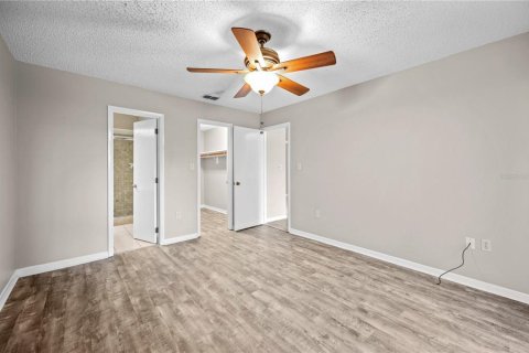 Condo in Mulberry, Florida, 2 bedrooms  № 1885667 - photo 15