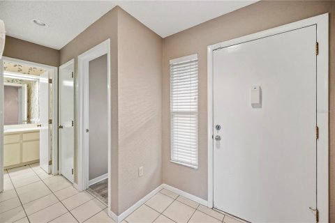 Condo in Mulberry, Florida, 2 bedrooms  № 1885667 - photo 4