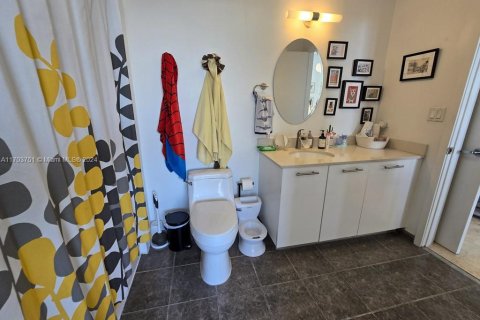 Condominio en venta en Miami, Florida, 2 dormitorios, 115.38 m2 № 1864440 - foto 17