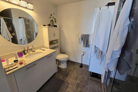 Condominio en venta en Miami, Florida, 2 dormitorios, 115.38 m2 № 1864440 - foto 12