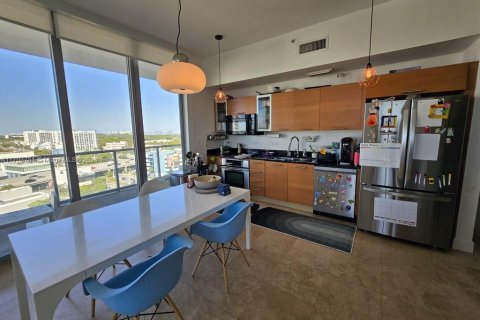 Condominio en venta en Miami, Florida, 2 dormitorios, 115.38 m2 № 1864440 - foto 5