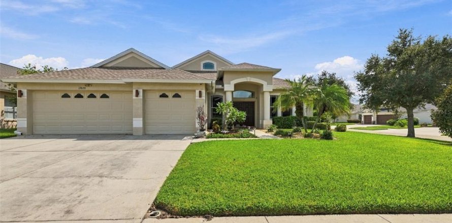 Casa en Riverview, Florida 4 dormitorios, 293.94 m2 № 2383351