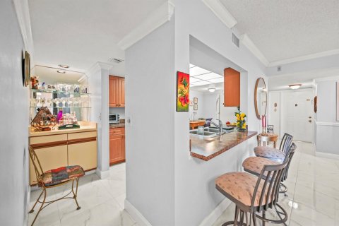 Condo in Delray Beach, Florida, 2 bedrooms № 2247899 - photo 6