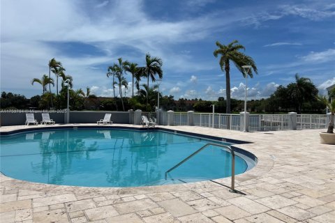 Condo in Cutler Bay, Florida, 2 bedrooms  № 1500867 - photo 17