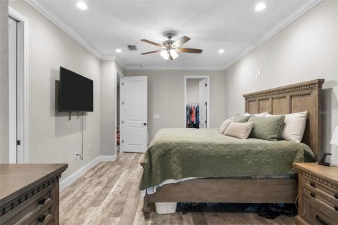 Touwnhouse à vendre à Tampa, Floride: 4 chambres, 268.77 m2 № 2347824 - photo 30
