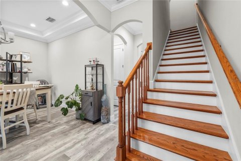Touwnhouse à vendre à Tampa, Floride: 4 chambres, 268.77 m2 № 2347824 - photo 5