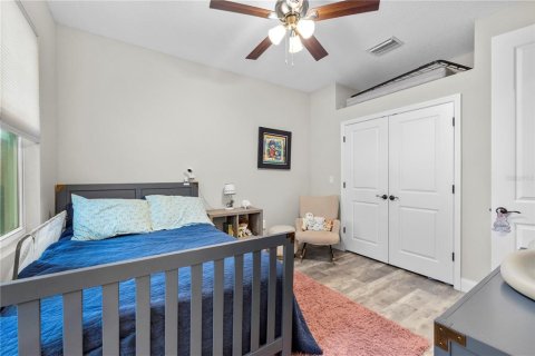 Touwnhouse à vendre à Tampa, Floride: 4 chambres, 268.77 m2 № 2347824 - photo 21