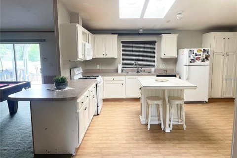Appartement à louer à Summerfield, Floride: 4 chambres, 211.82 m2 № 2415337 - photo 15