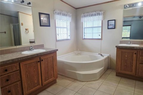 Appartement à louer à Summerfield, Floride: 4 chambres, 211.82 m2 № 2415337 - photo 26