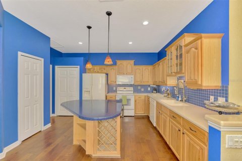 House in Sarasota, Florida 2 bedrooms, 153.2 sq.m. № 1547056 - photo 21