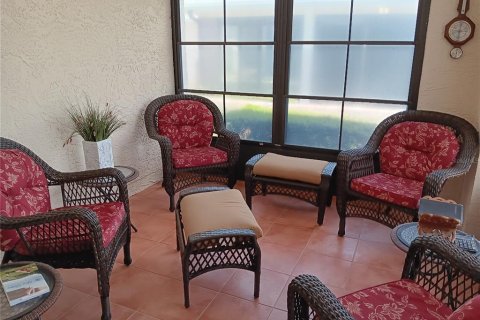 Купить кондоминиум в Порт-Ричи, Флорида 8 комнат, 92.9м2, № 2214923 - фото 6
