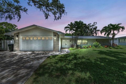 Купить виллу или дом в Данедин, Флорида 3 комнаты, 188.5м2, № 1851108 - фото 2