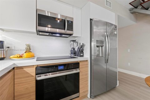 Condominio en venta en Miami, Florida, 2 dormitorios, 117.71 m2 № 1817088 - foto 23