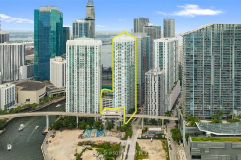 Condominio en venta en Miami, Florida, 2 dormitorios, 117.71 m2 № 1817088 - foto 12