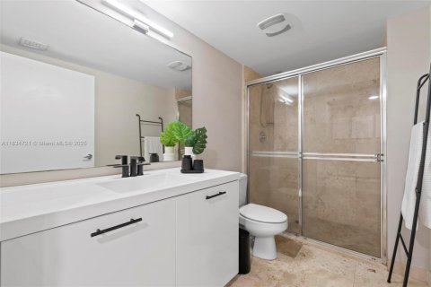 Condominio en venta en Miami, Florida, 2 dormitorios, 117.71 m2 № 1817088 - foto 19