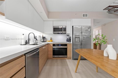 Condominio en venta en Miami, Florida, 2 dormitorios, 117.71 m2 № 1817088 - foto 22